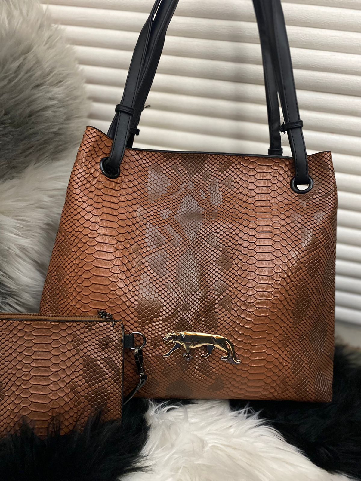 NEW TOTE CROCO LEATHER  FINISH TRAVELLING TOTE BAG FOR WOMEN -BAHH001