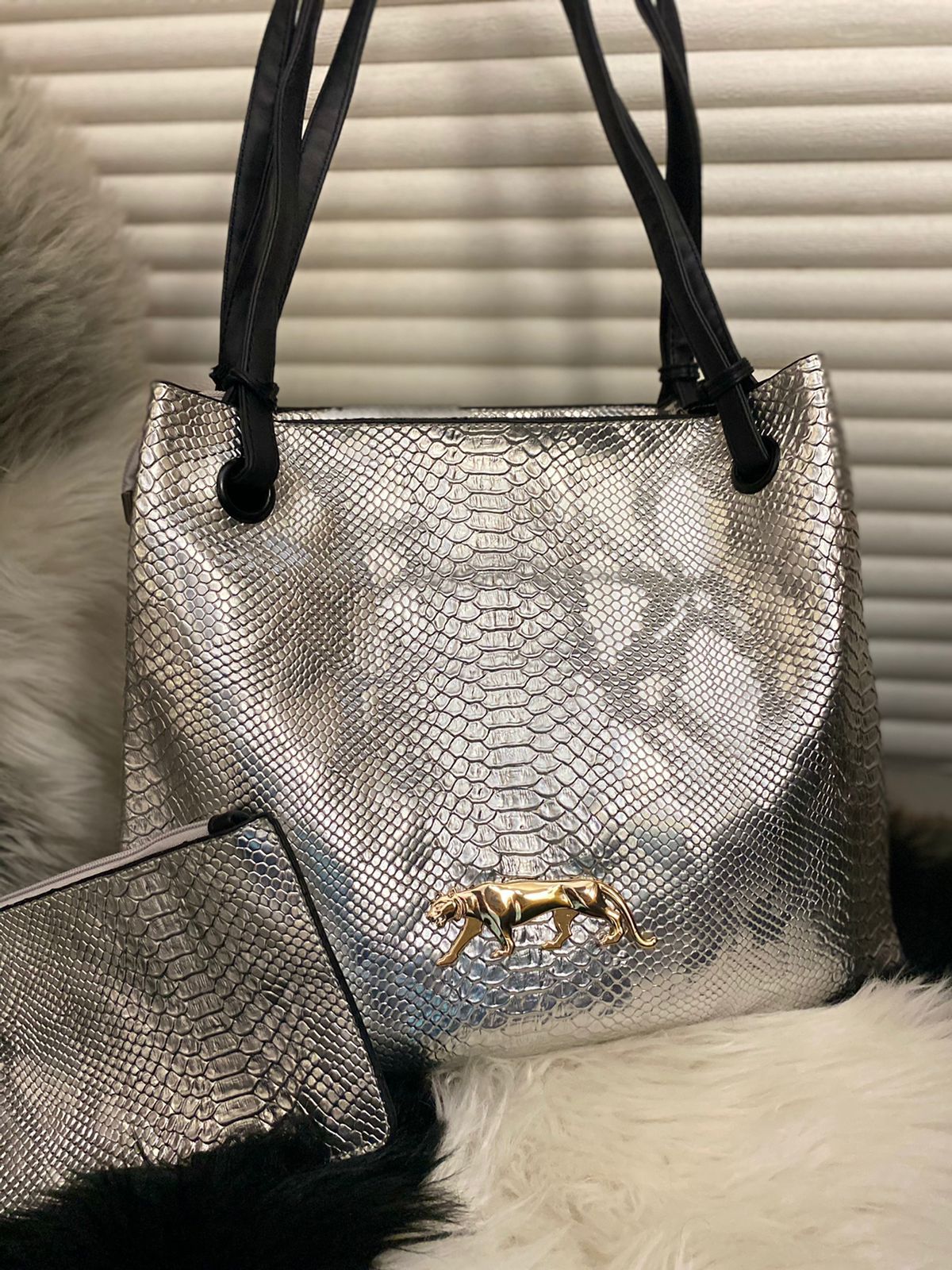 NEW TOTE CROCO LEATHER  FINISH TRAVELLING TOTE BAG FOR WOMEN -BAHH001